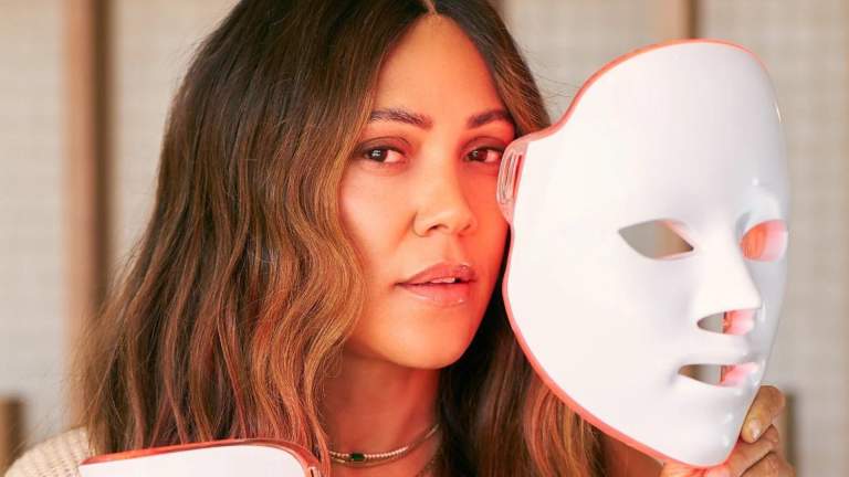 Light Up Your Skin Care: How to Use Your LED Mask & Get The Best Results